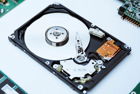 硬盤銷毀為何至關(guān)重要？硬盤銷毀的方法有哪些值得推薦？
